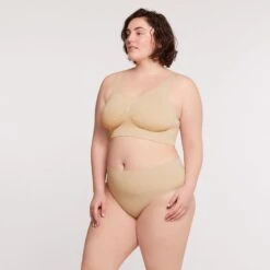 Soutien-gorge Sans Armatures Nude Just Essential 15 Soutien-gorge Sans Armatures Nude Just Essential -Bestform Soldes 2024 BL10802 043 WEB 3 afb87671 d3ff 4575 a781 a393cf26f1ec