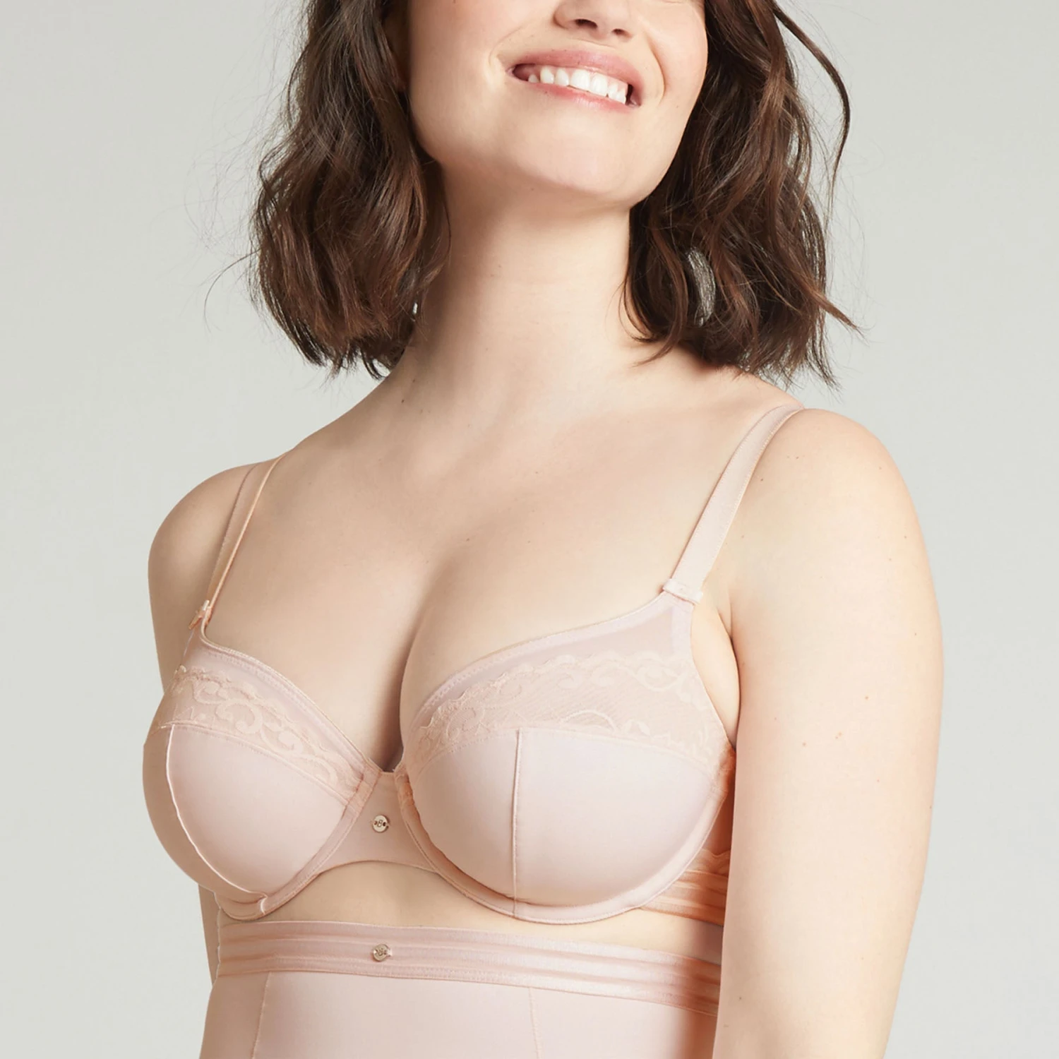 Soutien-gorge Emboîtant Avec Armatures Beige Rosé Just Perfect 5 Soutien-gorge Emboîtant Avec Armatures Beige Rosé Just Perfect – Image 3