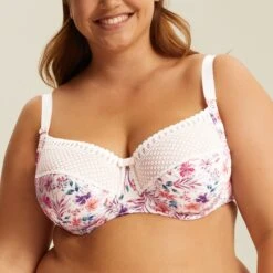 Soutien-gorge Emboîtant Avec Armatures Ivoire Imprimé MARBELLA 7 Soutien-gorge Emboîtant Avec Armatures Ivoire Imprimé MARBELLA -Bestform Soldes 2024 BL14494 9A6 WEB 11 6e5417af 216a 415c bdd1 ac3b74d9eefc