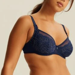 Soutien-gorge Emboîtant Avec Armatures Marine CAPRI -Bestform Soldes 2024 BL14500 021 WEB 11